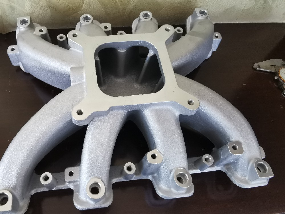 低压铝合金铸造技术:原理、工艺与创新应用 低压铝合金铸造技术:原理、工艺与创新应用