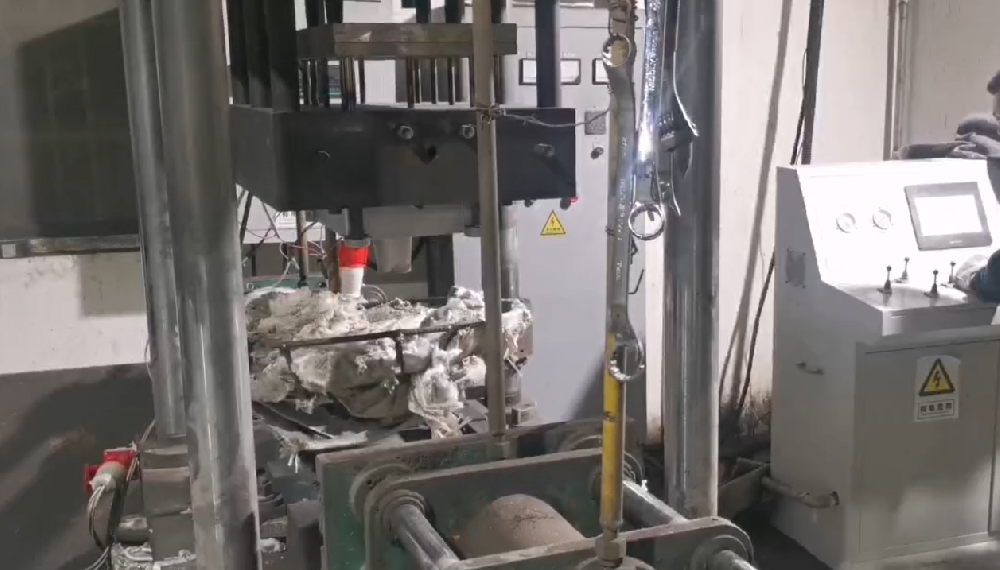 蓝天精密铸造生产车间实拍(3)